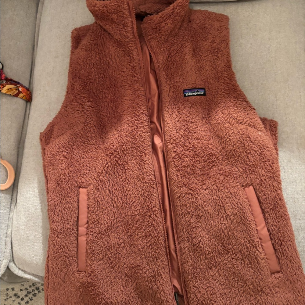 Patagonia Womens Rust Brown Sherpa Fleece Vest